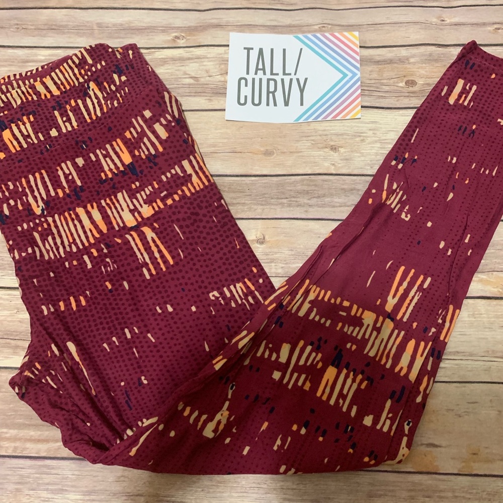 LuLaRoe Tall&Curvy Leggings